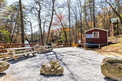 4769 Highway 107 Glenville NC 28736