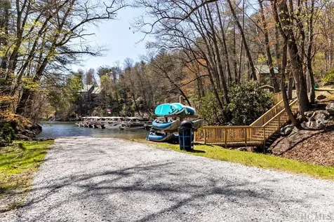 4769 Highway 107 Glenville NC 28736