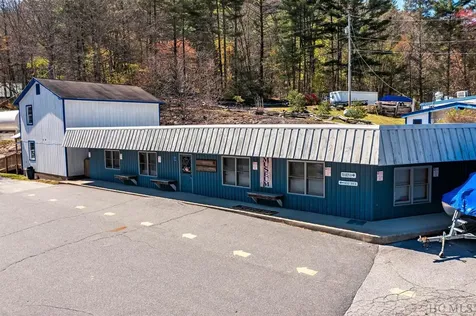 4769 Highway 107 Glenville NC 28736