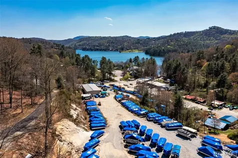 4769 Highway 107 Glenville NC 28736