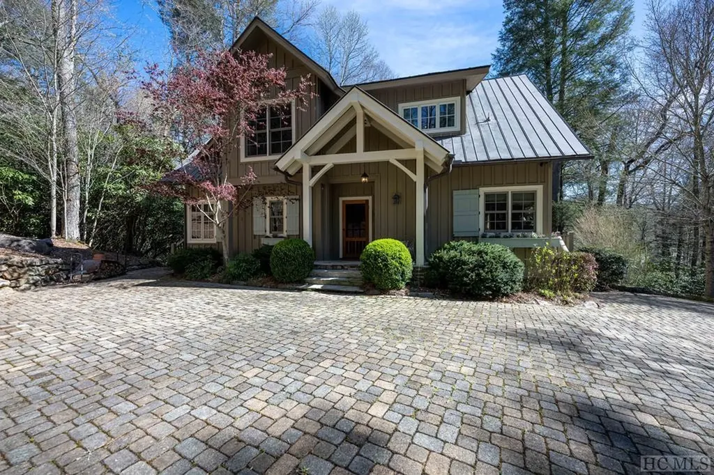 96 Mahalo Lane Cullowhee NC 28723