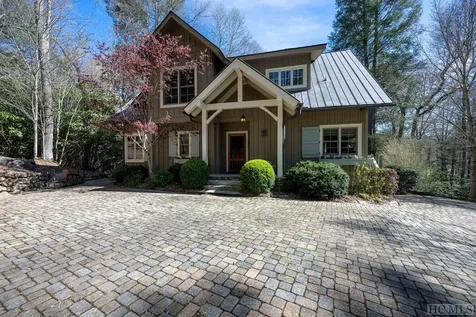 96 Mahalo Lane Cullowhee NC 28723