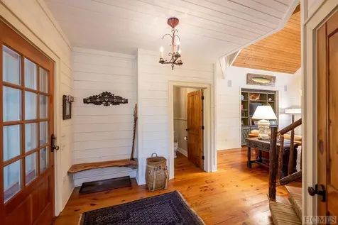 96 Mahalo Lane Cullowhee NC 28723