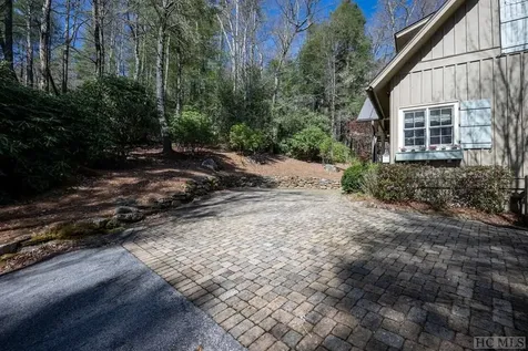 96 Mahalo Lane Cullowhee NC 28723