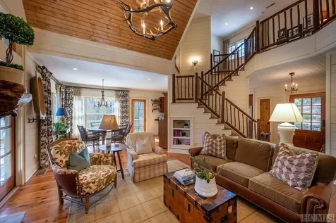 96 Mahalo Lane Cullowhee NC 28723