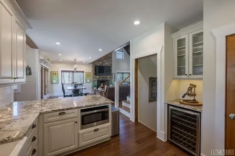 380 Outpost Trail Glenville NC 28736