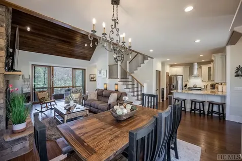 380 Outpost Trail Glenville NC 28736