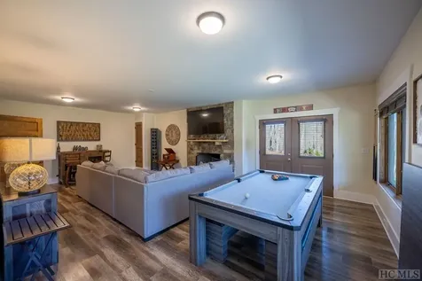380 Outpost Trail Glenville NC 28736