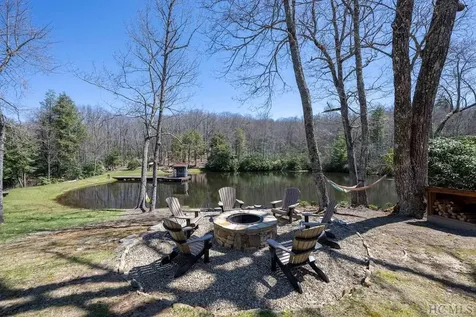 380 Outpost Trail Glenville NC 28736