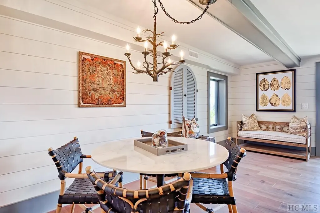 236 Old Wagon Road Highlands NC 28717