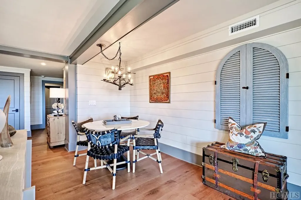 236 Old Wagon Road Highlands NC 28717