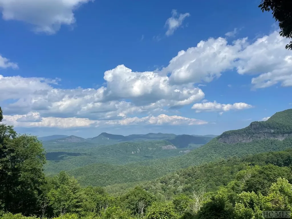 236 Old Wagon Road Highlands NC 28717