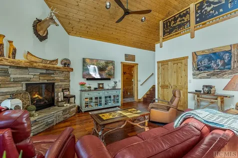 165 Hawthorn Court Sapphire NC 28774