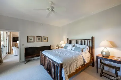 55D Burning Bush Lane Highlands NC 28741