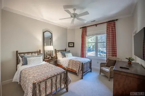 55D Burning Bush Lane Highlands NC 28741