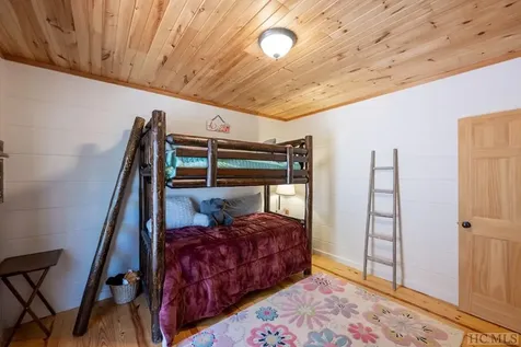 644 Tower Road Sapphire NC 28774