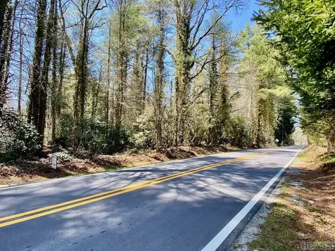 1880 Highway 107 S Cashiers NC 28717