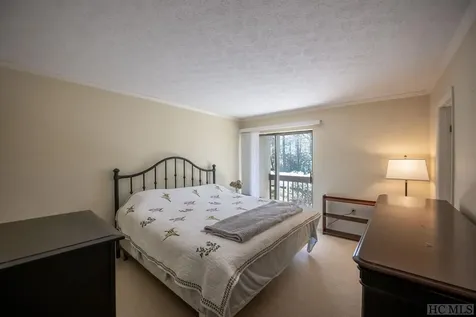 75 Holly Ridge Road Sapphire NC 28774