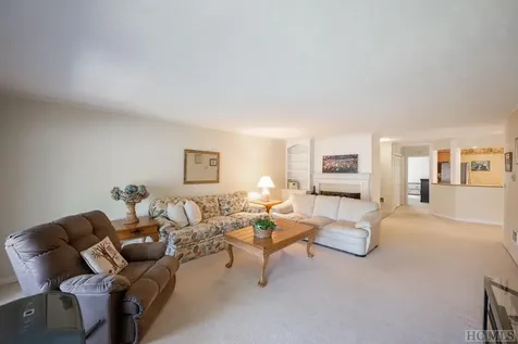 75 Holly Ridge Road Sapphire NC 28774