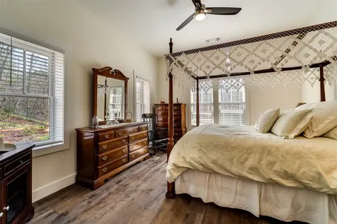 117 Amberleaf Way Cullowhee NC 28723