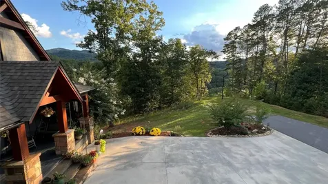 117 Amberleaf Way Cullowhee NC 28723