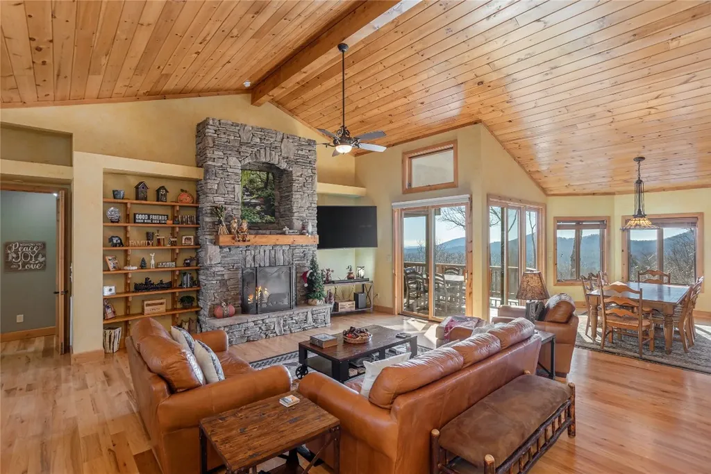 193 Birdnest Road Sapphire NC 28774