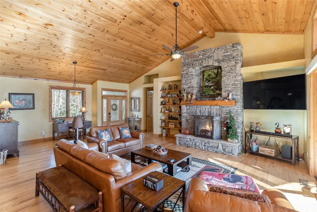 193 Birdnest Road Sapphire NC 28774