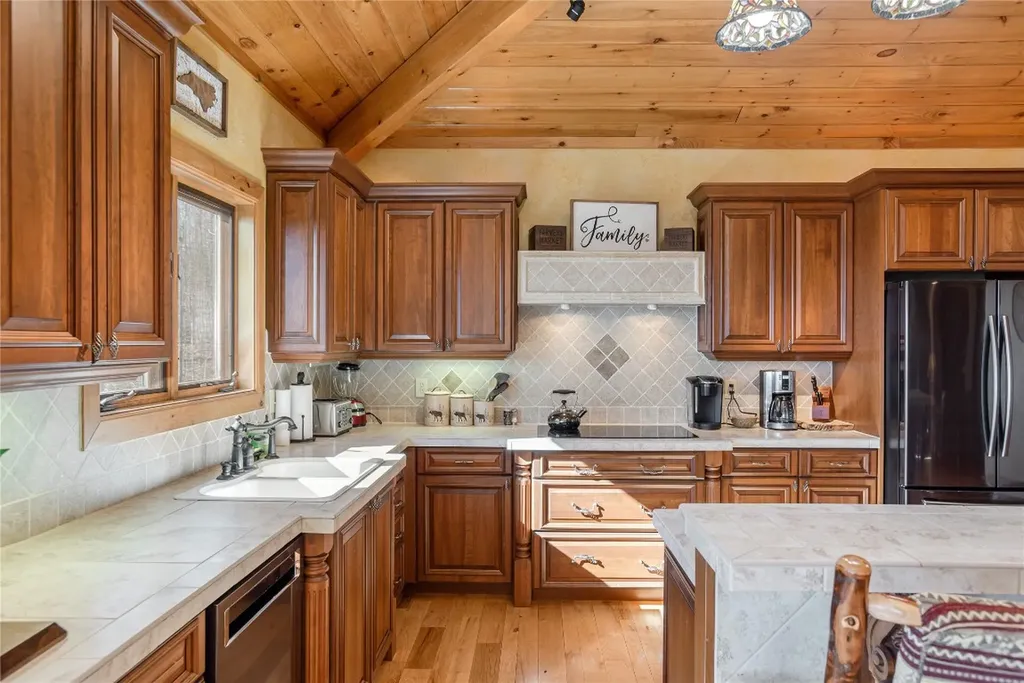 193 Birdnest Road Sapphire NC 28774