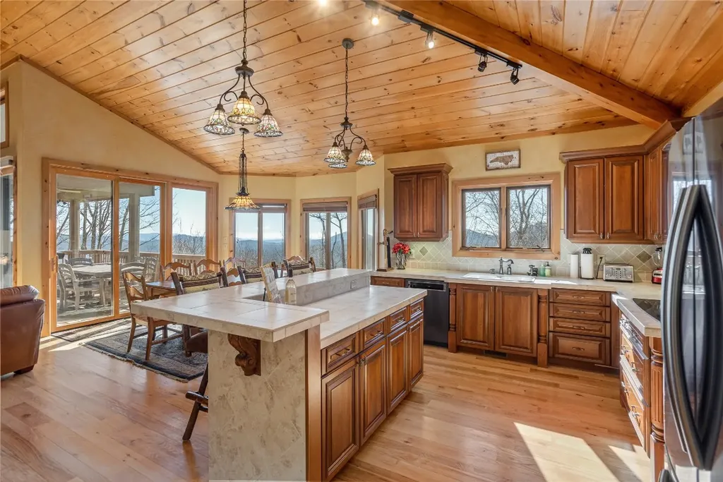 193 Birdnest Road Sapphire NC 28774