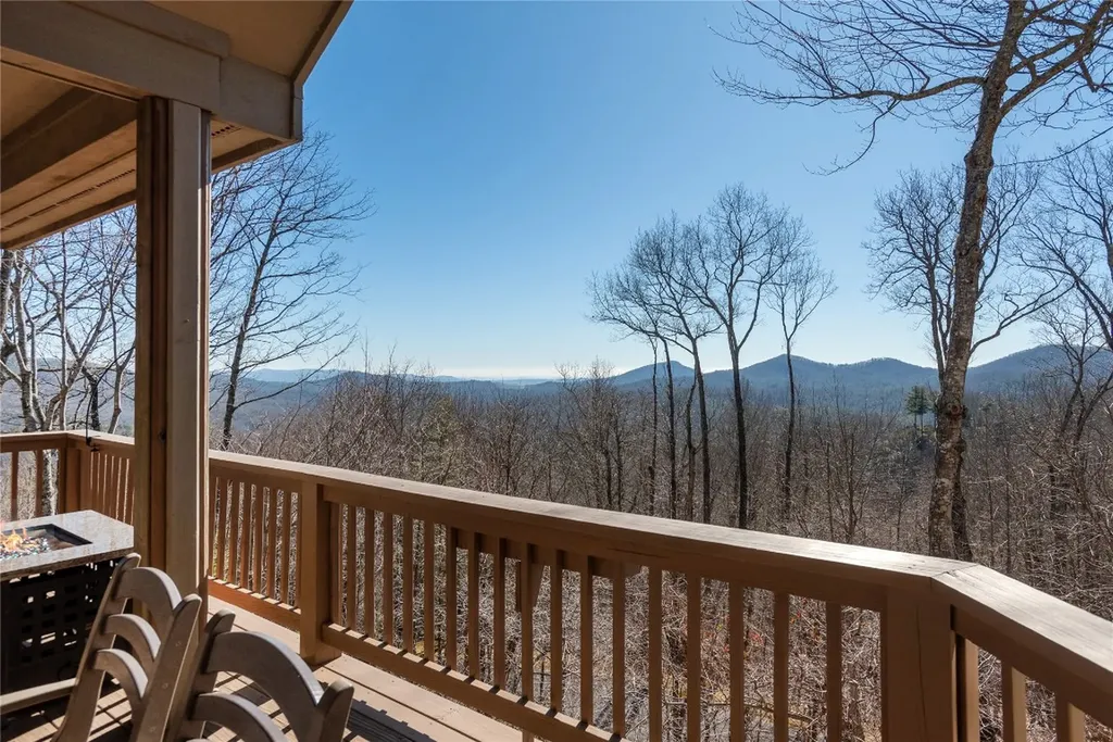 193 Birdnest Road Sapphire NC 28774