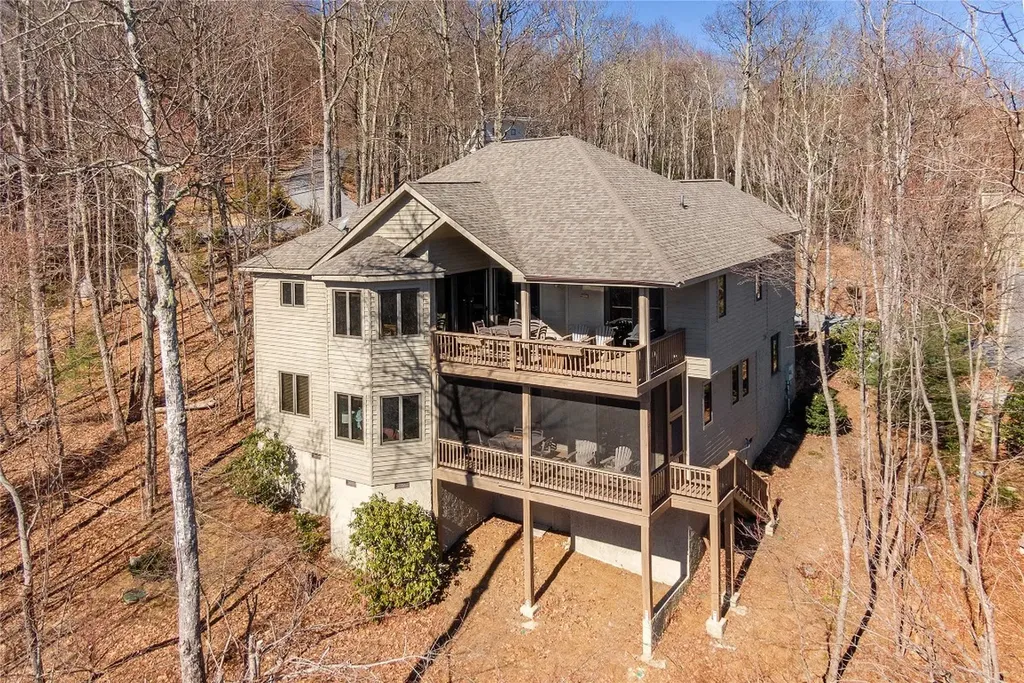 193 Birdnest Road Sapphire NC 28774