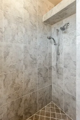 193 Birdnest Road Sapphire NC 28774