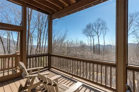 193 Birdnest Road Sapphire NC 28774