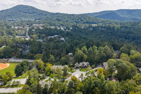 49 Spring View Lane Highlands NC 28741
