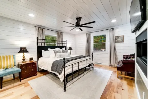 603 Hemlock Hills Drive Franklin NC 28734