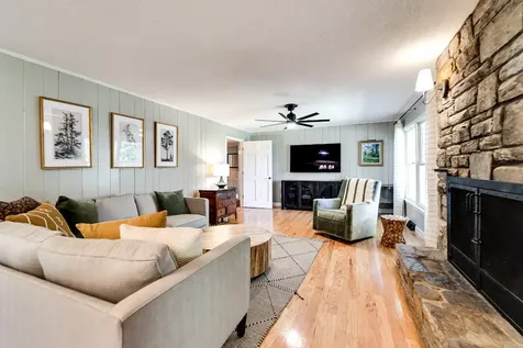 603 Hemlock Hills Drive Franklin NC 28734