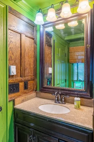 1050 Nickajack Road Franklin NC 28734