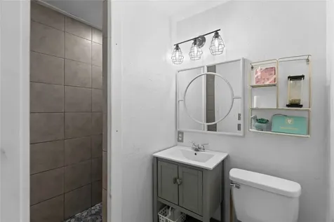 18 Horsepasture River Court Sapphire NC 28774