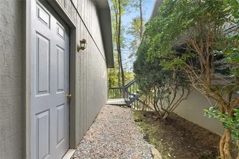 18 Horsepasture River Court Sapphire NC 28774