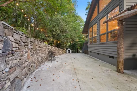 18 Horsepasture River Court Sapphire NC 28774