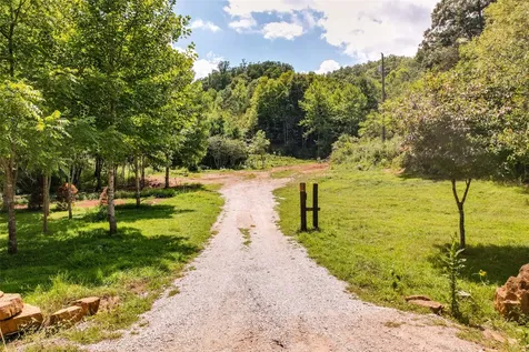 4092 Rose Creek Road Franklin NC 28734