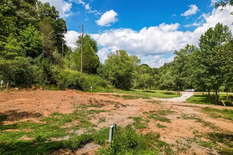 4092 Rose Creek Road Franklin NC 28734