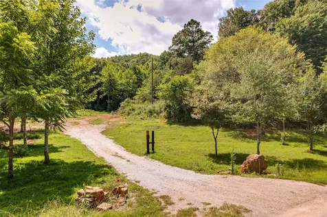 4092 Rose Creek Road Franklin NC 28734