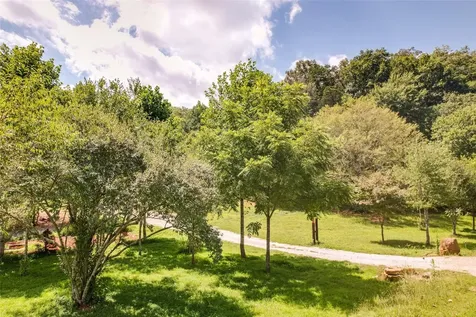 4092 Rose Creek Road Franklin NC 28734