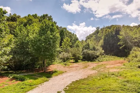 4092 Rose Creek Road Franklin NC 28734