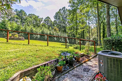 88 Hosta Lane Brevard NC 28712