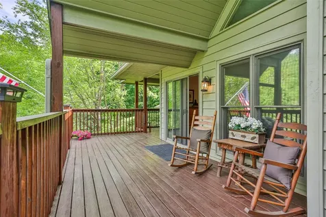 892 Buckberry Sapphire NC 28774