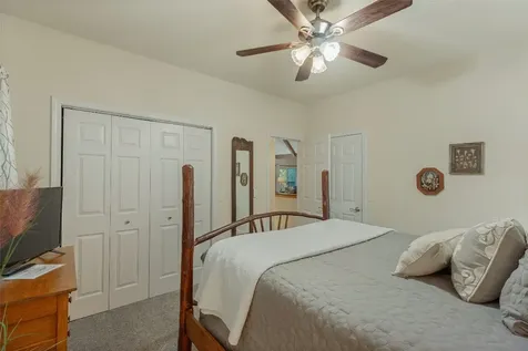 892 Buckberry Sapphire NC 28774