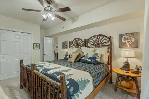 892 Buckberry Sapphire NC 28774