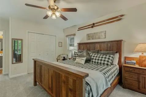 892 Buckberry Sapphire NC 28774